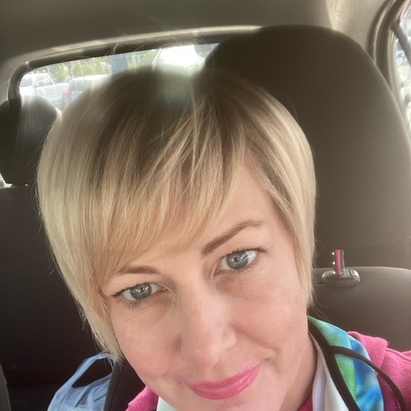 Meet your Posher, Giovanni - Picture 3 of 3